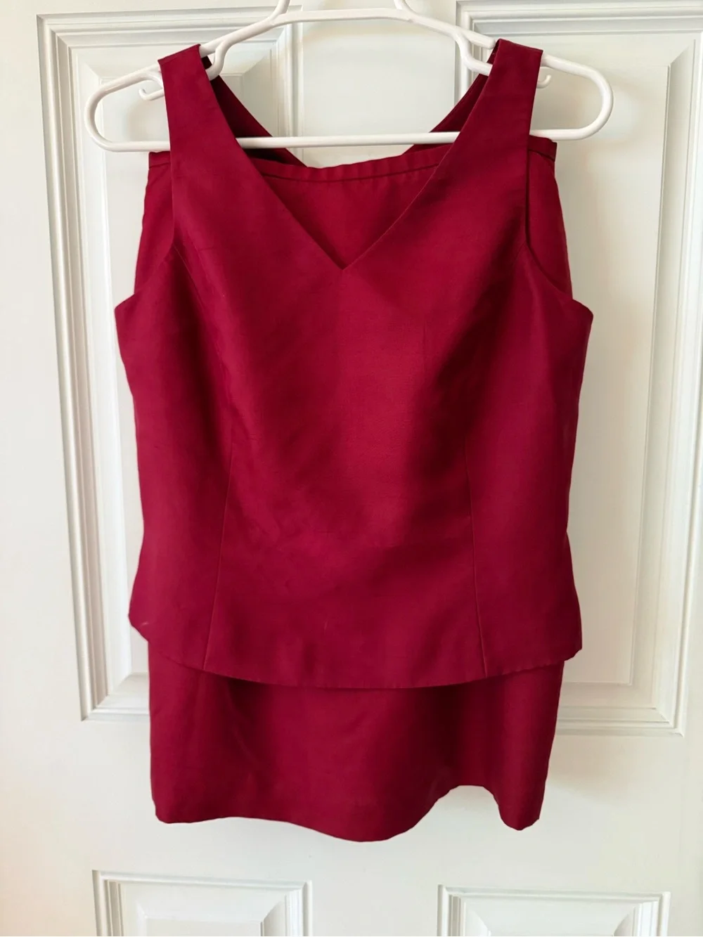 Ann Taylor Silk Sleeveless V-Neck Skirt Set in Deep Wine